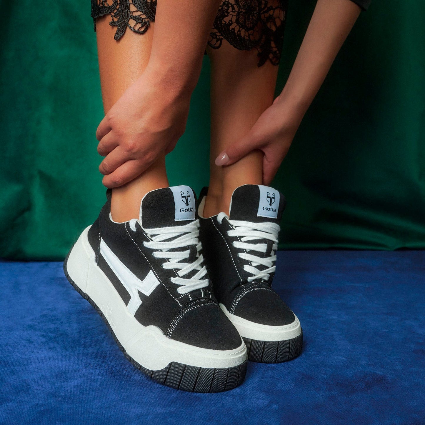 Tenis Negro Mujer 43114