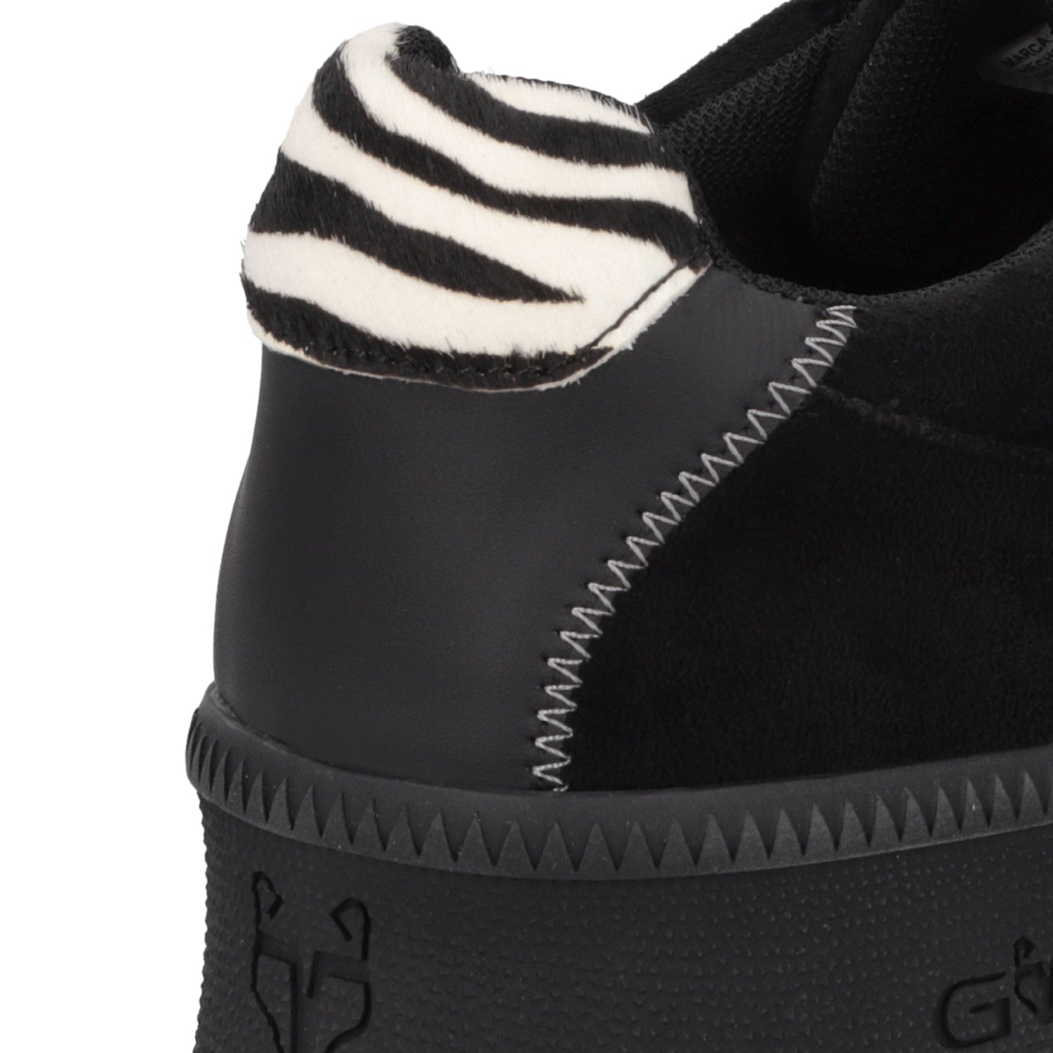 Tenis Plataforma Negra Mujer 67310 - Gotta Mexico
