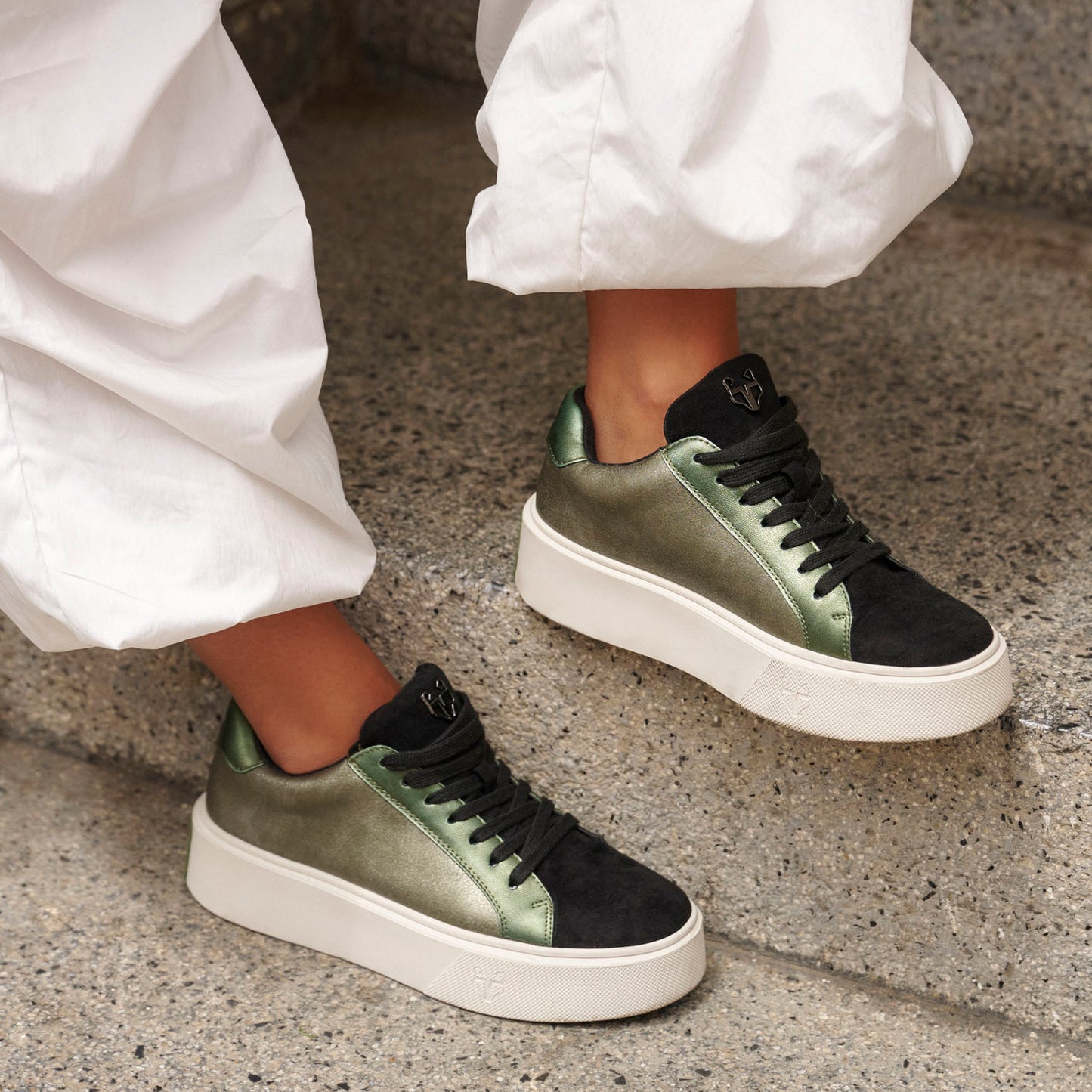 Tenis Verde Mujer 43042