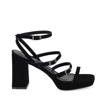 Zapatilla Negra Mujer 45901