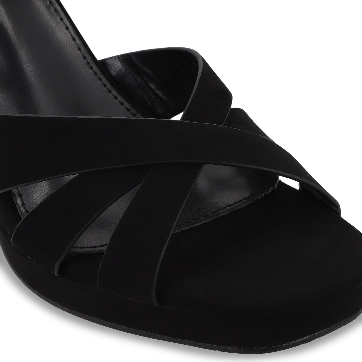 Zapatilla Negra Mujer 45902