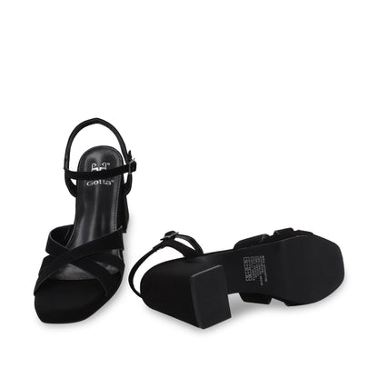 Zapatilla Negra Mujer 45902